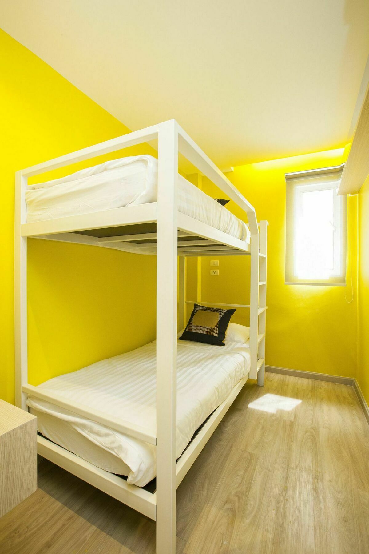 Gn Luxury Hostel Bangkok Bagian luar foto
